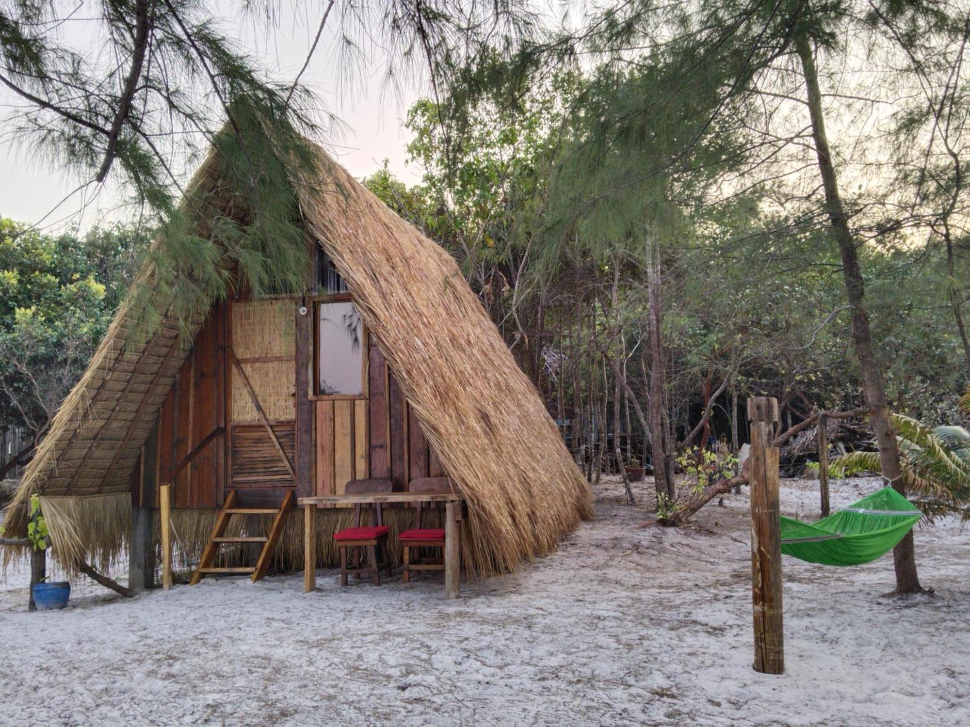Green Blue Beach Hostel Koh Rong Sanloem Dış mekan fotoğraf