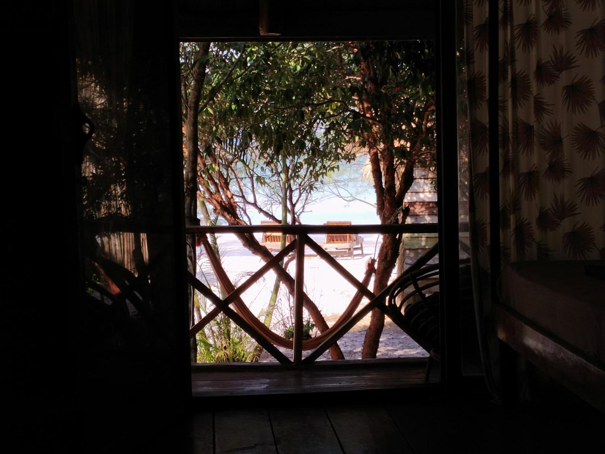 Green Blue Beach Hostel Koh Rong Sanloem Dış mekan fotoğraf