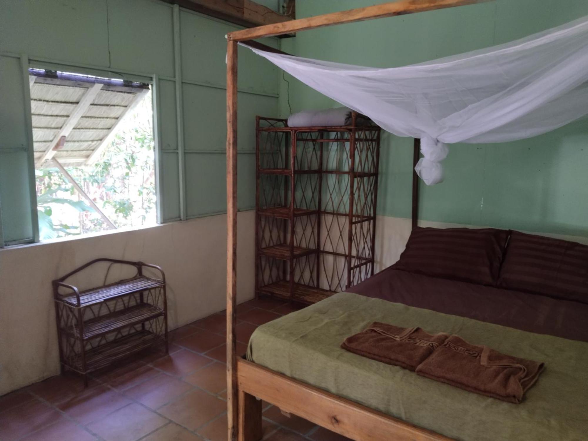 Green Blue Beach Hostel Koh Rong Sanloem Dış mekan fotoğraf