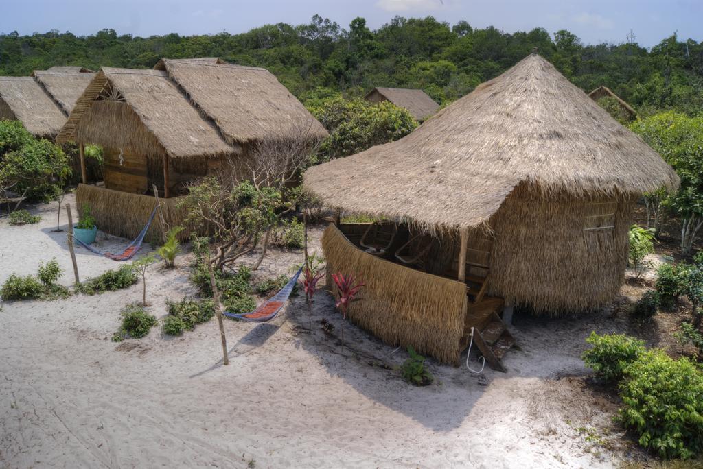 Green Blue Beach Hostel Koh Rong Sanloem Dış mekan fotoğraf