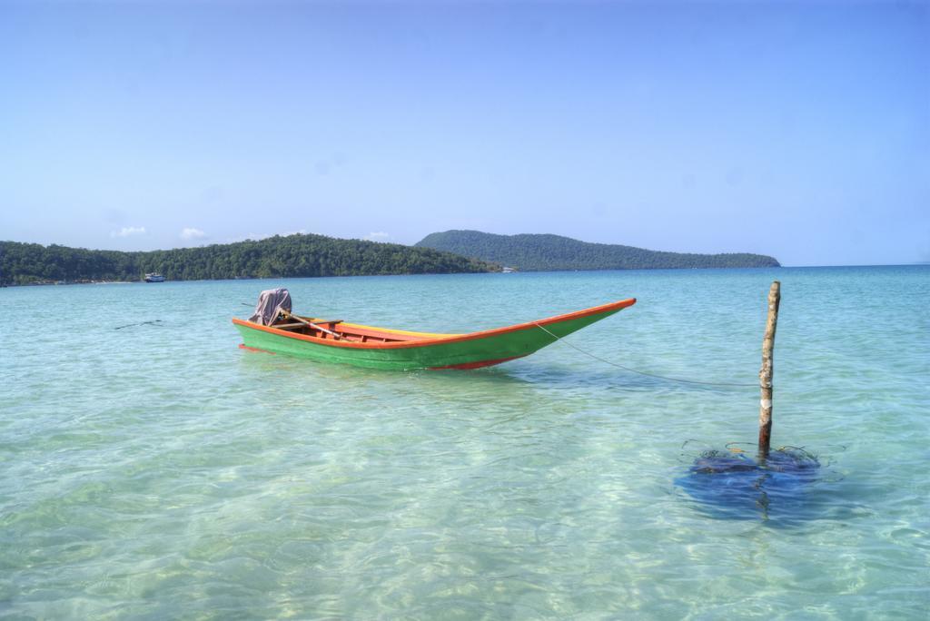 Green Blue Beach Hostel Koh Rong Sanloem Dış mekan fotoğraf
